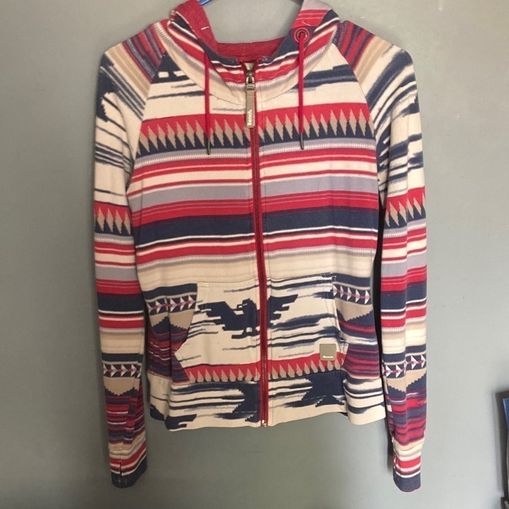 Bench zip up